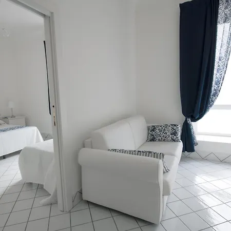 Gasthuis Palazzo Dogana 2*