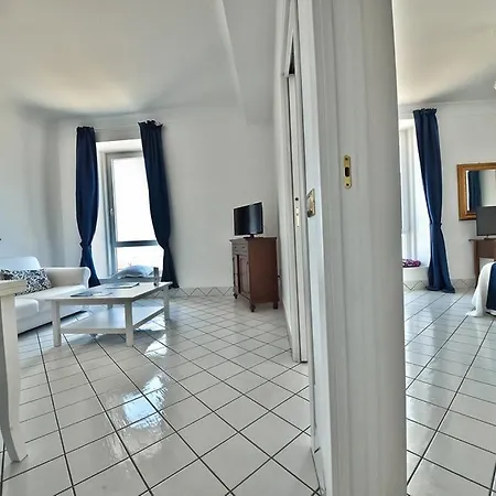 Gasthuis Palazzo Dogana 2*